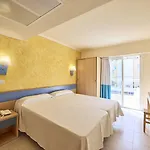 Ahoi! Urban 3*