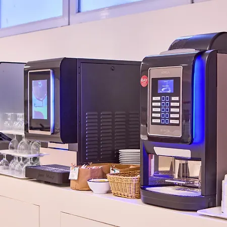 Hotell Ahoi! Urban 3*