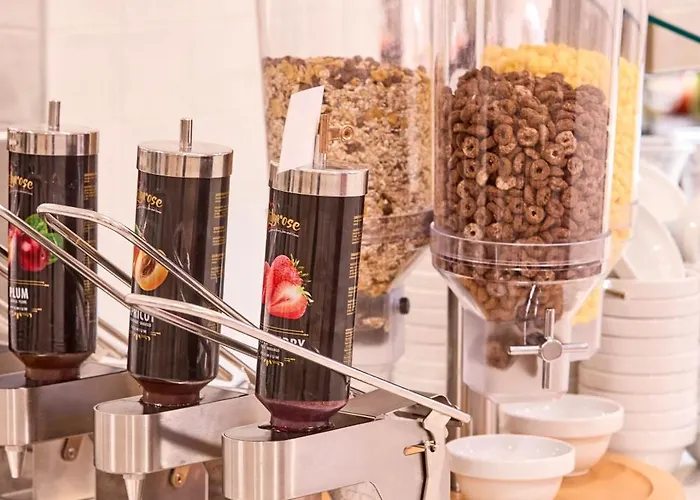 Ahoi! Urban Hotel 3*