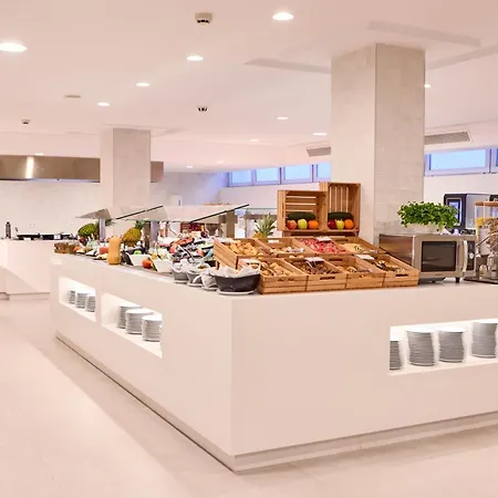 Ahoi! Urban Szálloda El Arenal