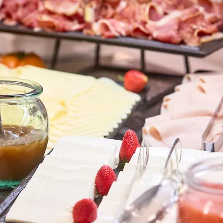 Ahoi! Urban Szálloda El Arenal