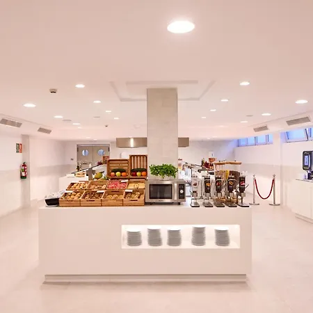 Ahoi! Urban Szálloda El Arenal