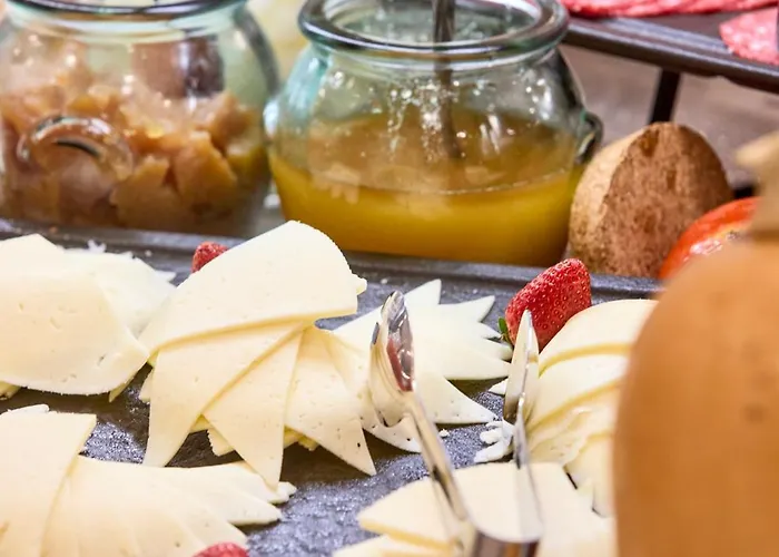 Hotel Ahoi! Urban 3*