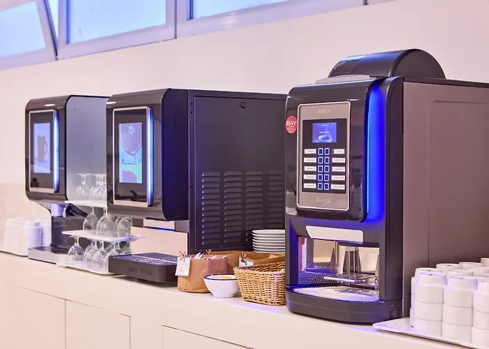 酒店 Ahoi! Urban 3*